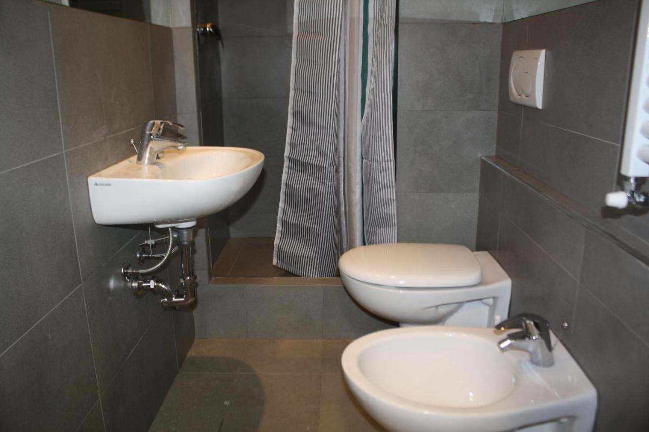 La Casa-Atelier Apartment มิลาน ภายนอก รูปภาพ